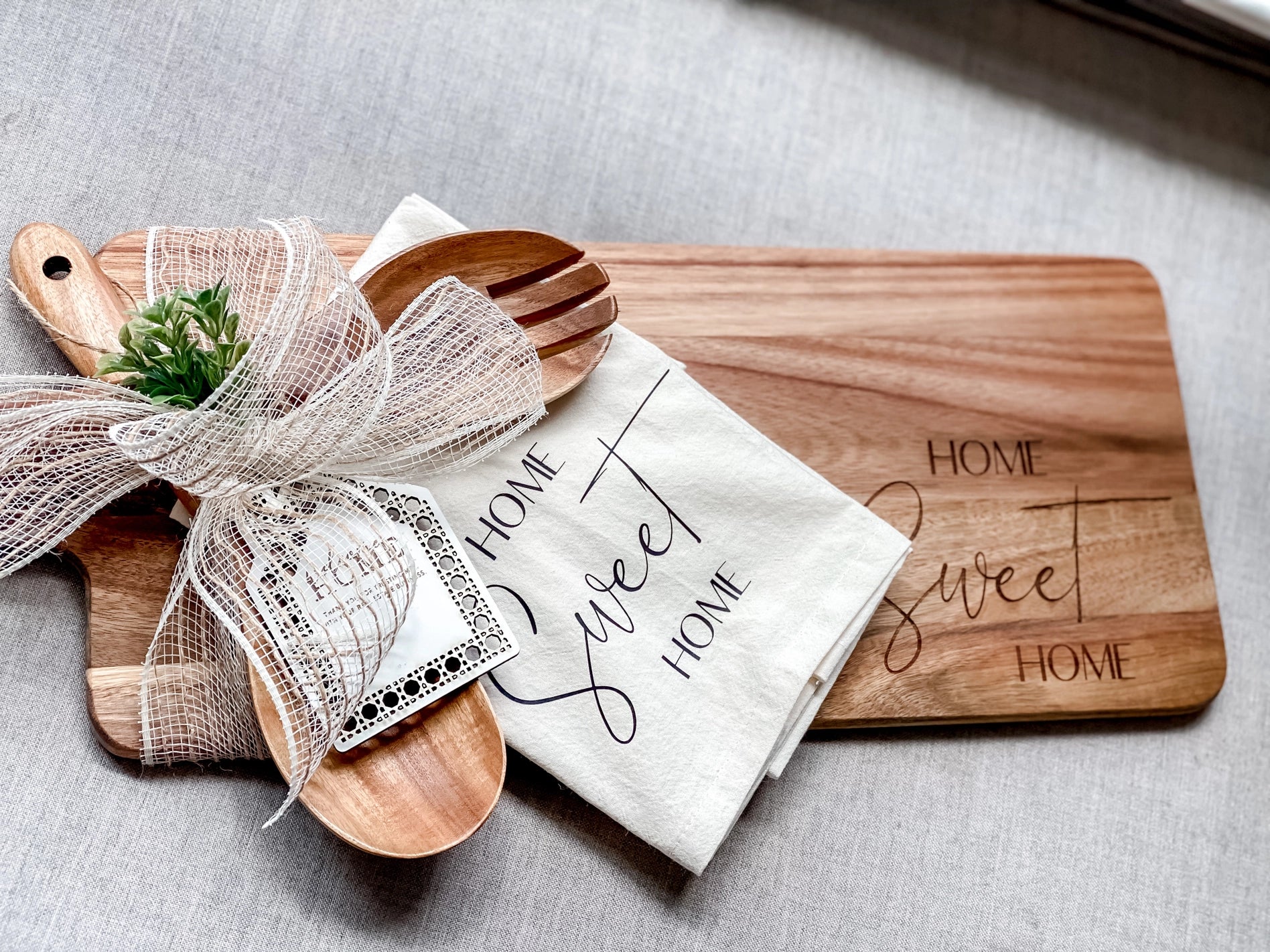 Home Sweet Home Acacia Board Gift Set