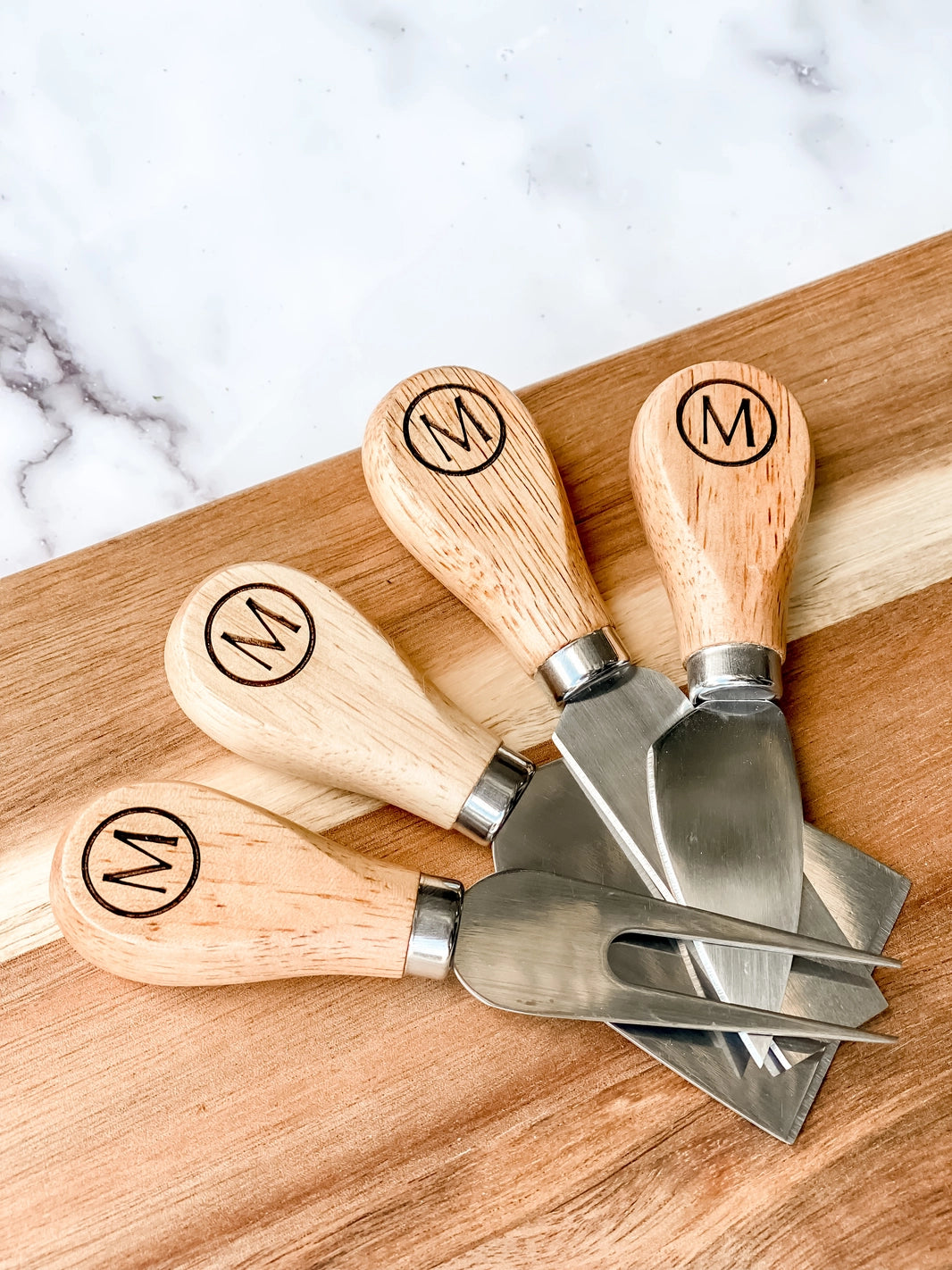 Personalized Acacia Board Charcuterie Gift Set
