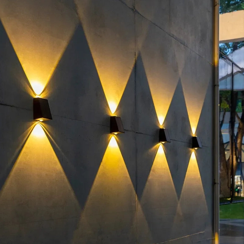 Solar Outdoor Wall Lights 4-Piece Set